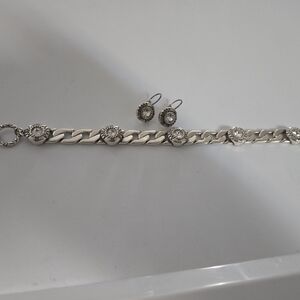 Elegant Silver Bracelet and Earring Set